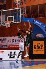 4. kolo SBL BC Prievidza - MBK Baník Handlová 97:87 (foto: Ladislav Szibilla)