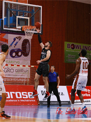 4. kolo SBL BC Prievidza - MBK Baník Handlová 97:87 (foto: Ladislav Szibilla)