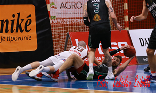 4. kolo SBL BC Prievidza - MBK Baník Handlová 97:87 (foto: Ladislav Szibilla)