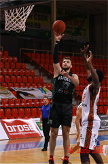 4. kolo SBL BC Prievidza - MBK Baník Handlová 97:87 (foto: Ladislav Szibilla)
