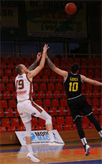 7. kolo SBL BC Prievidza - Inter Bratislava 75:72 (foto: Ladislav Szibilla)