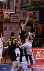 7. kolo SBL BC Prievidza - Inter Bratislava 75:72 (foto: Ladislav Szibilla)