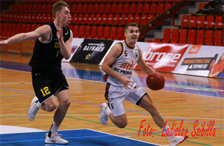 7. kolo SBL BC Prievidza - Inter Bratislava 75:72 (foto: Ladislav Szibilla)