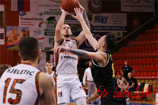 7. kolo SBL BC Prievidza - Inter Bratislava 75:72 (foto: Ladislav Szibilla)