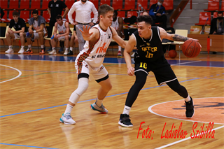 7. kolo SBL BC Prievidza - Inter Bratislava 75:72 (foto: Ladislav Szibilla)