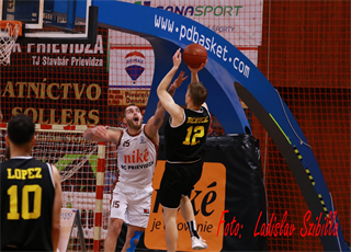 7. kolo SBL BC Prievidza - Inter Bratislava 75:72 (foto: Ladislav Szibilla)