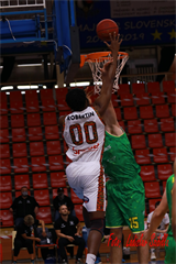 8. kolo SBL BC Prievidza - Patrioti Levice 76:75 (foto: Ladislav Szibilla)