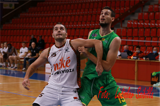 8. kolo SBL BC Prievidza - Patrioti Levice 76:75 (foto: Ladislav Szibilla)