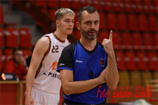 8. kolo SBL BC Prievidza - Patrioti Levice 76:75 (foto: Ladislav Szibilla)