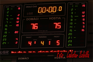 8. kolo SBL BC Prievidza - Patrioti Levice 76:75 (foto: Ladislav Szibilla)