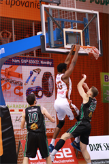 18. kolo SBL BC Prievidza - MBK Baník Handlová 88:78 (foto: Ladislav Szibilla)