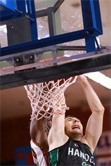 18. kolo SBL BC Prievidza - MBK Baník Handlová 88:78 (foto: Ladislav Szibilla)