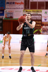 18. kolo SBL BC Prievidza - MBK Baník Handlová 88:78 (foto: Ladislav Szibilla)