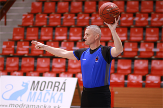 18. kolo SBL BC Prievidza - MBK Baník Handlová 88:78 (foto: Ladislav Szibilla)