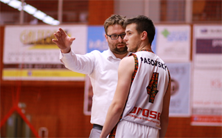 18. kolo SBL BC Prievidza - MBK Baník Handlová 88:78 (foto: Ladislav Szibilla)