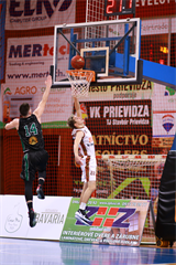 18. kolo SBL BC Prievidza - MBK Baník Handlová 88:78 (foto: Ladislav Szibilla)