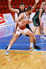 18. kolo SBL BC Prievidza - MBK Baník Handlová 88:78 (foto: Ladislav Szibilla)