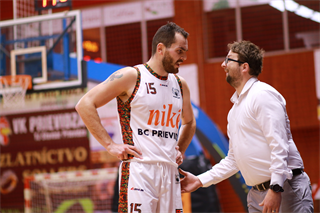18. kolo SBL BC Prievidza - MBK Baník Handlová 88:78 (foto: Ladislav Szibilla)
