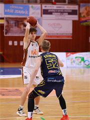 26. kolo SBL BC Prievidza - Iskra Svit 106:88 (foto: Ladislav Szibilla)