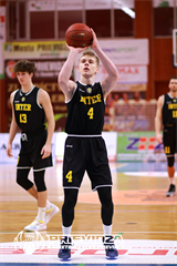 21. kolo SBL BC Prievidza - Inter Bratislava 86:80 (foto: Ladislav Szibilla)