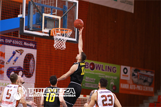 21. kolo SBL BC Prievidza - Inter Bratislava 86:80 (foto: Ladislav Szibilla)