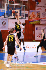 21. kolo SBL BC Prievidza - Inter Bratislava 86:80 (foto: Ladislav Szibilla)