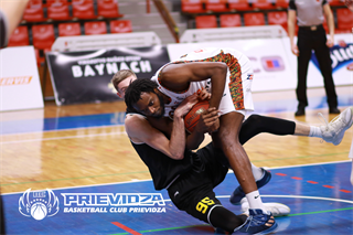 21. kolo SBL BC Prievidza - Inter Bratislava 86:80 (foto: Ladislav Szibilla)