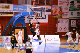 21. kolo SBL BC Prievidza - Inter Bratislava 86:80 (foto: Ladislav Szibilla)