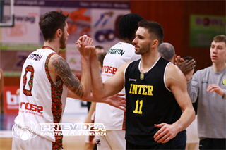 21. kolo SBL BC Prievidza - Inter Bratislava 86:80 (foto: Ladislav Szibilla)