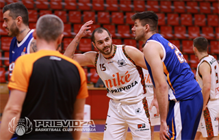 27. kolo SBL BC Prievidza - Spišskí Rytieri 84:86 (foto: Ladislav Szibilla)