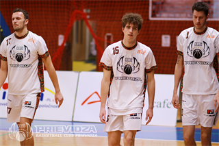 12. kolo SBL BC Prievidza – Iskra Svit 71:97 (foto: Ladislav Szibilla)