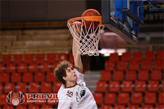 12. kolo SBL BC Prievidza – Iskra Svit 71:97 (foto: Ladislav Szibilla)
