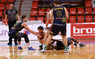 12. kolo SBL BC Prievidza – Iskra Svit 71:97 (foto: Ladislav Szibilla)