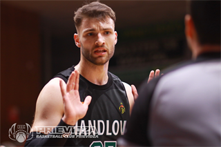 32. kolo SBL BC Prievidza - MBK Baník Handlová 95:76 (foto: Ladislav Szibilla)