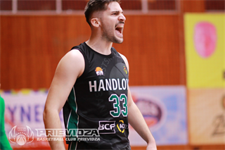 32. kolo SBL BC Prievidza - MBK Baník Handlová 95:76 (foto: Ladislav Szibilla)