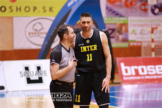 35. kolo SBL BC Prievidza - Inter Bratislava 83:77 (foto: Ladislav Szibilla)