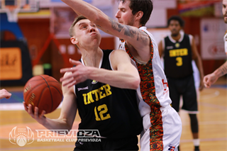 35. kolo SBL BC Prievidza - Inter Bratislava 83:77 (foto: Ladislav Szibilla)