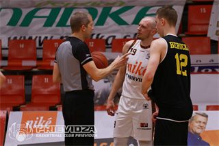 35. kolo SBL BC Prievidza - Inter Bratislava 83:77 (foto: Ladislav Szibilla)