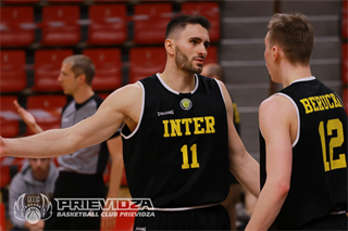 35. kolo SBL BC Prievidza - Inter Bratislava 83:77 (foto: Ladislav Szibilla)