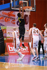 35. kolo SBL BC Prievidza - Inter Bratislava 83:77 (foto: Ladislav Szibilla)