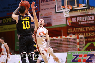 35. kolo SBL BC Prievidza - Inter Bratislava 83:77 (foto: Ladislav Szibilla)