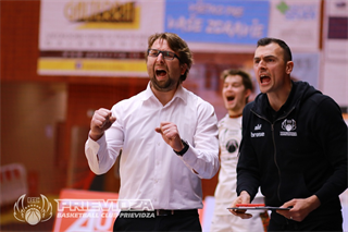 35. kolo SBL BC Prievidza - Inter Bratislava 83:77 (foto: Ladislav Szibilla)