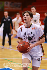 36. kolo SBL BC Prievidza - Patrioti Levice 73:67 (foto: Ladislav Szibilla)