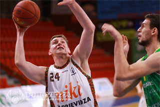 36. kolo SBL BC Prievidza - Patrioti Levice 73:67 (foto: Ladislav Szibilla)