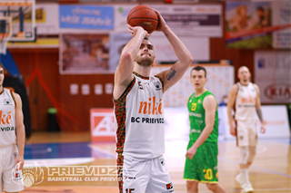 36. kolo SBL BC Prievidza - Patrioti Levice 73:67 (foto: Ladislav Szibilla)