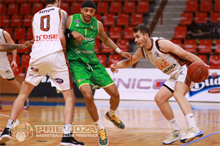 36. kolo SBL BC Prievidza - Patrioti Levice 73:67 (foto: Ladislav Szibilla)