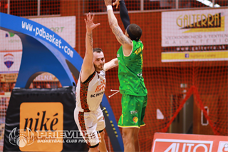 36. kolo SBL BC Prievidza - Patrioti Levice 73:67 (foto: Ladislav Szibilla)