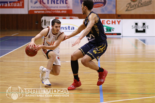 40. kolo SBL BC Prievidza – Iskra Svit 118:104* (foto: Ladislav Szibilla)