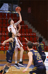 40. kolo SBL BC Prievidza – Iskra Svit 118:104* (foto: Ladislav Szibilla)