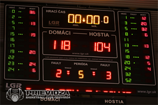 40. kolo SBL BC Prievidza – Iskra Svit 118:104* (foto: Ladislav Szibilla)